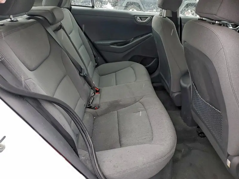 2021 HYUNDAI IONIQ SEL  