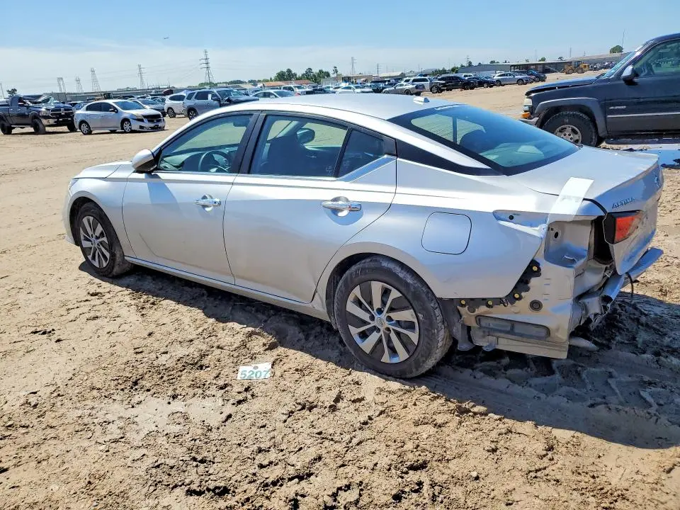 2020 NISSAN ALTIMA S  