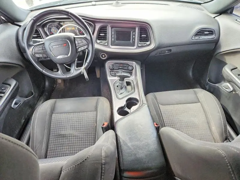 2016 DODGE CHALLENGER SXT  