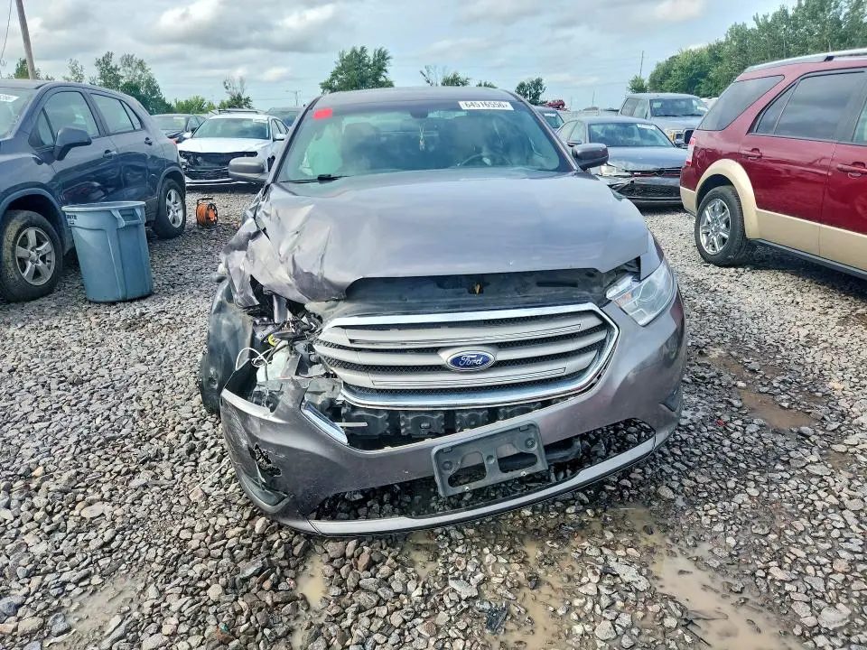 2013 FORD TAURUS SEL  