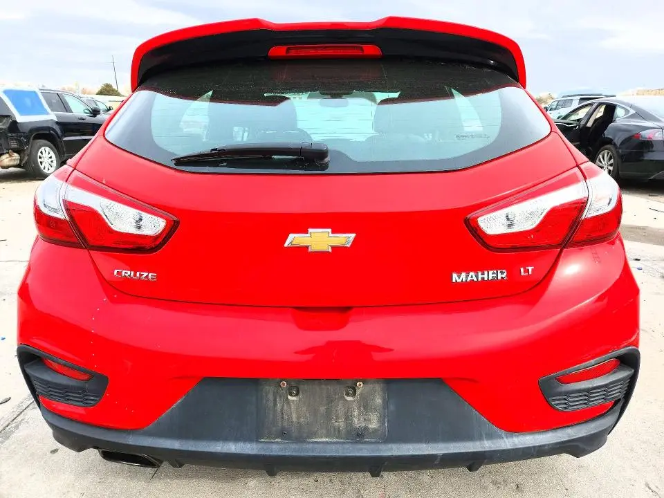 2017 CHEVROLET CRUZE LT  