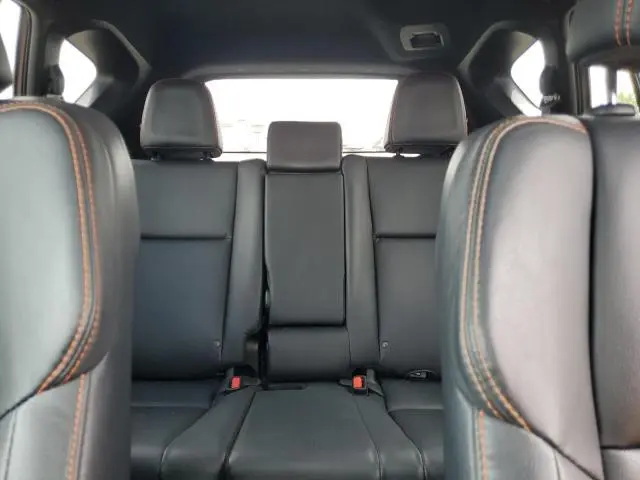 2016 TOYOTA RAV4 SE  