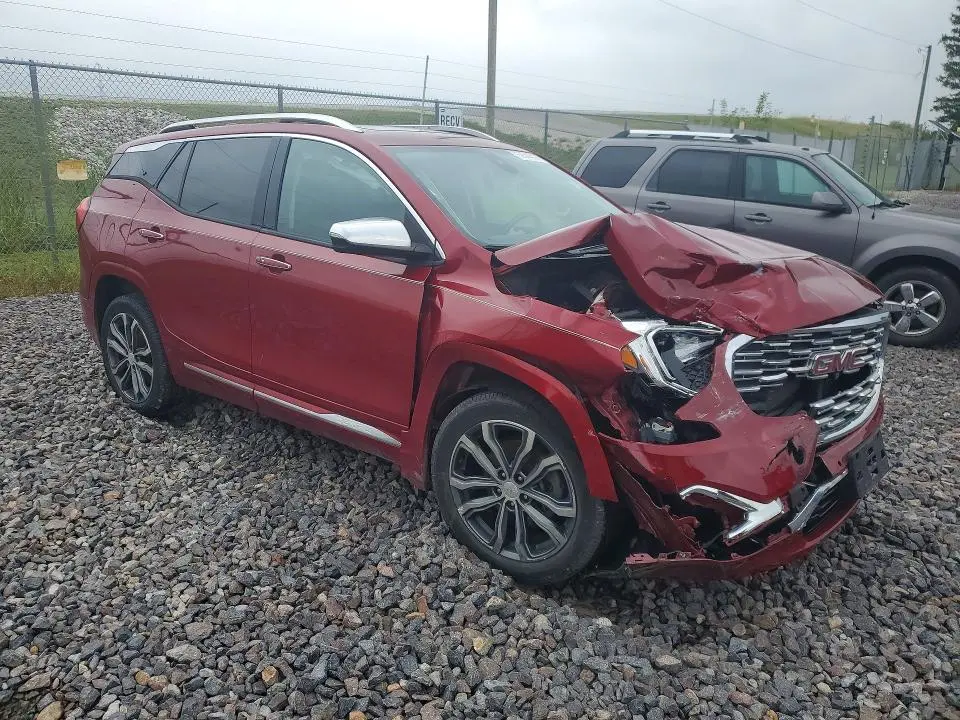 2019 GMC TERRAIN DENALI  