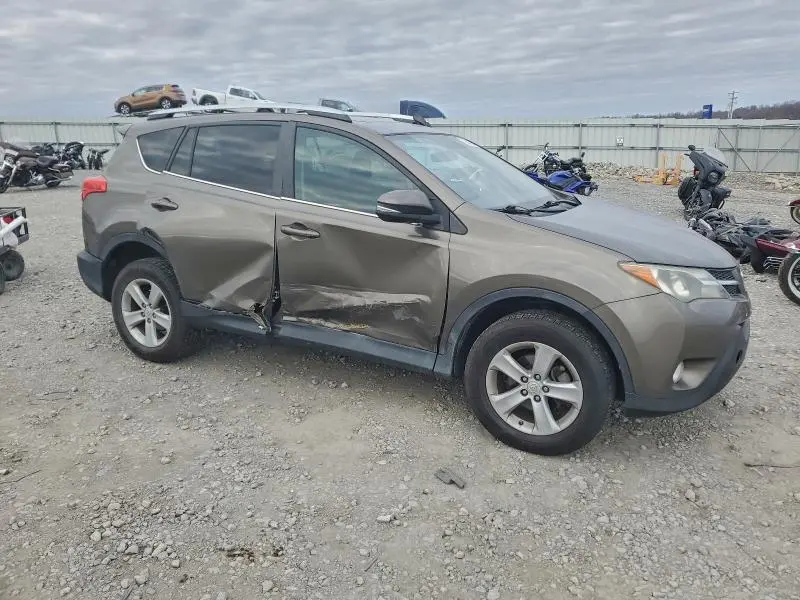 2014 TOYOTA RAV4 XLE  