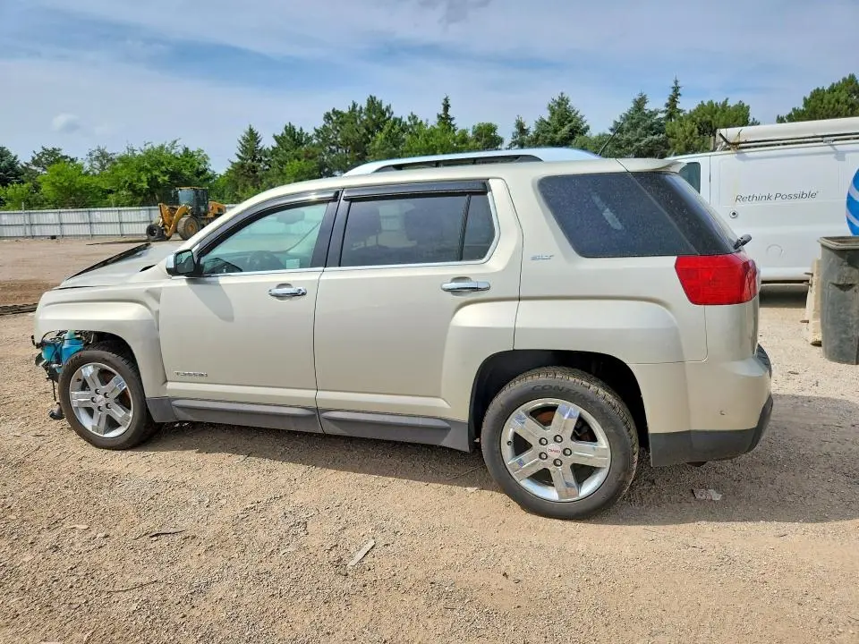 2013 GMC TERRAIN SLT  