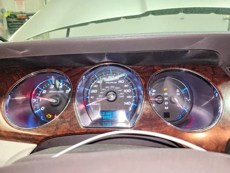 2011 FORD TAURUS SEL  