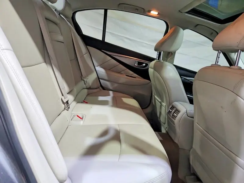2015 INFINITI Q50 PREMIUM  
