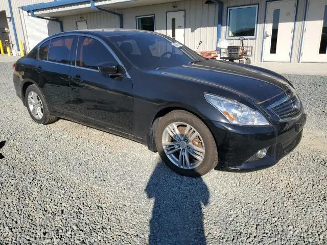 2011 INFINITI G37   