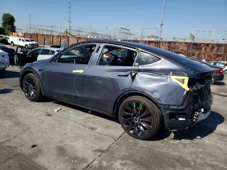 2022 TESLA MODEL Y   