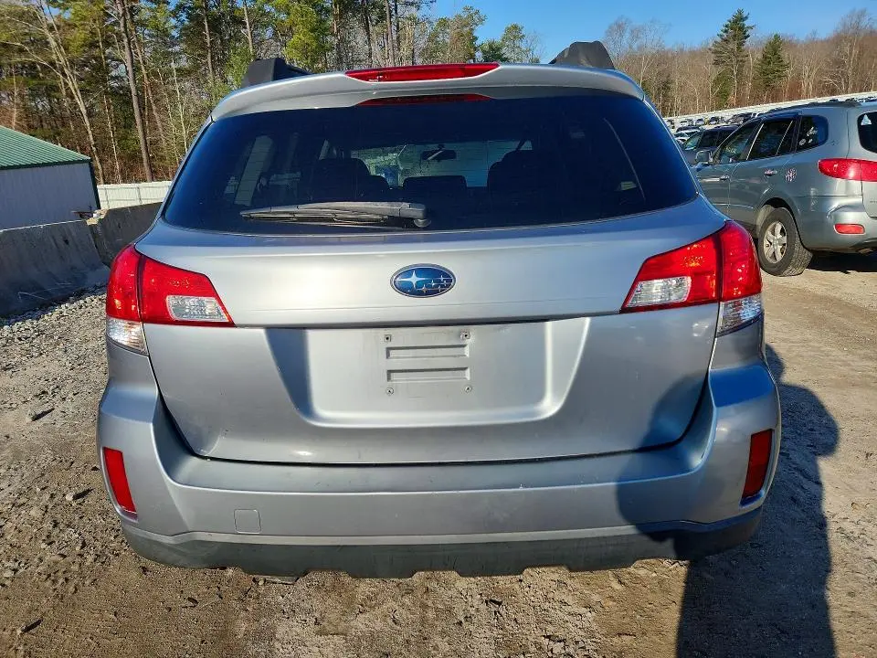 2013 SUBARU OUTBACK 2.5I PREMIUM  