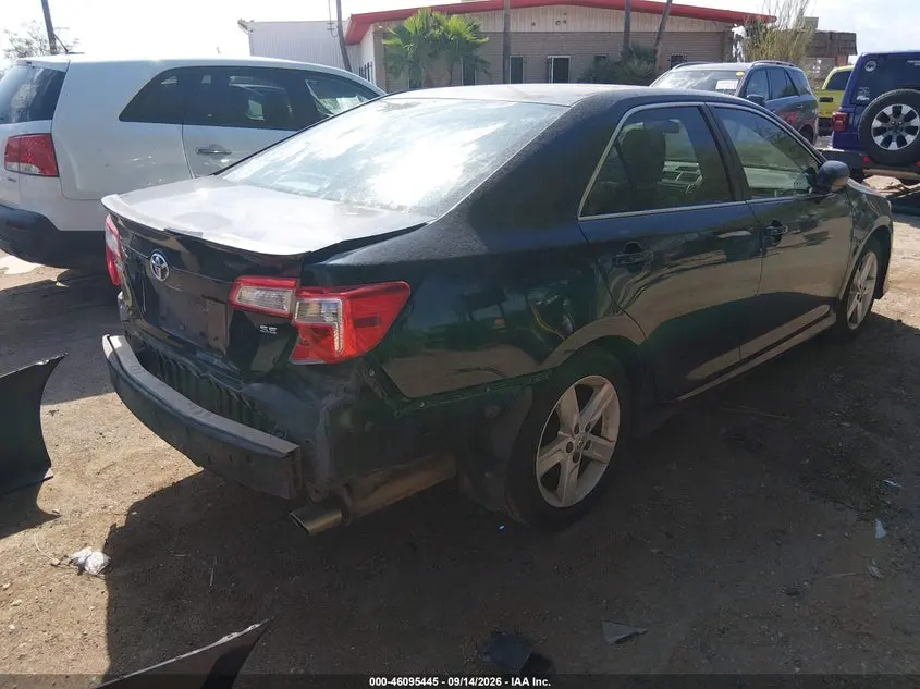 2012 TOYOTA CAMRY SE