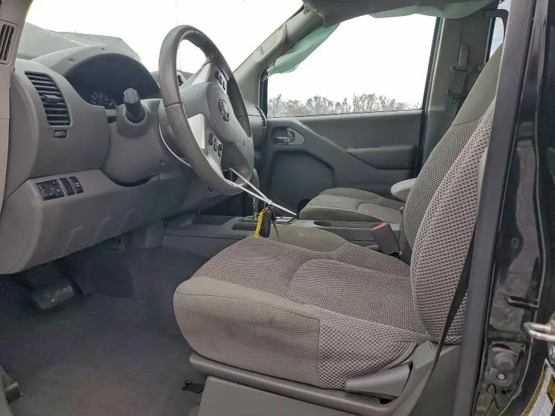 2019 NISSAN FRONTIER S  
