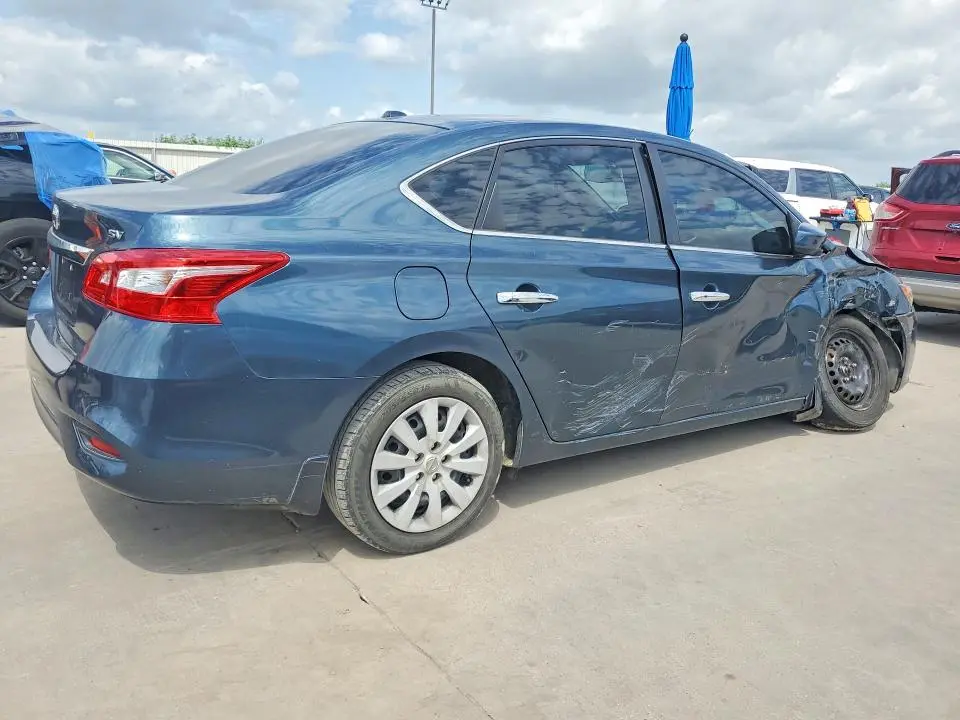 2016 NISSAN SENTRA SV  