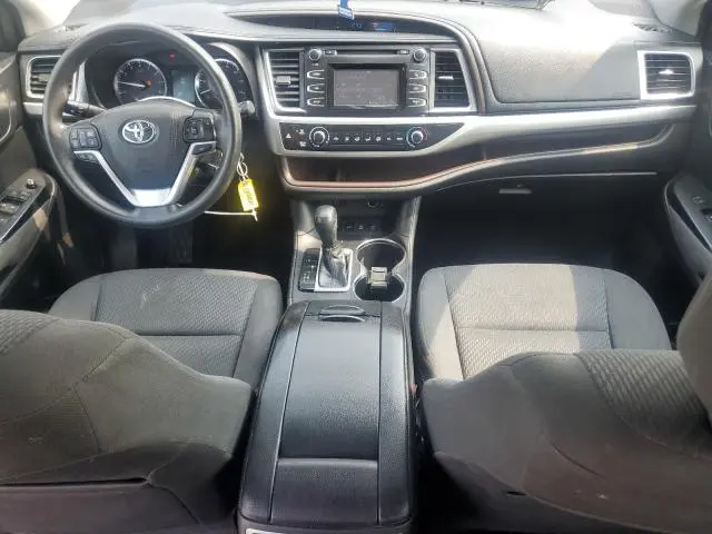 2015 TOYOTA HIGHLANDER LE  