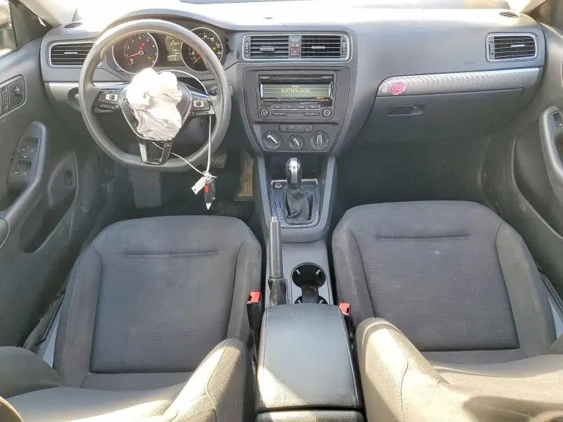 2015 VOLKSWAGEN JETTA SE  