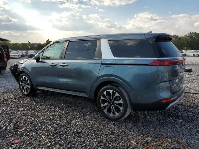 2024 KIA CARNIVAL EX  