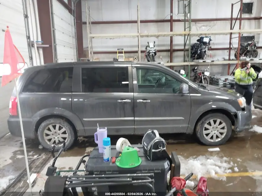 2015 CHRYSLER TOWN & COUNTRY TOURING