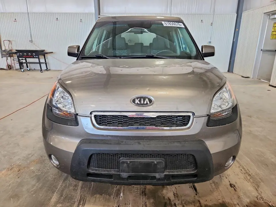 2010 KIA SOUL +  