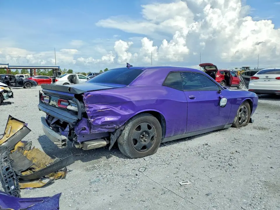 2018 DODGE CHALLENGER SXT  