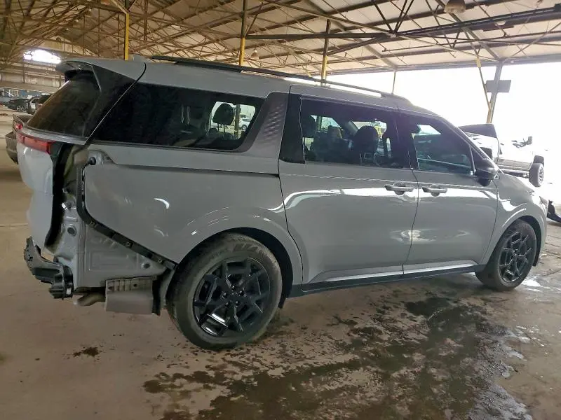 2025 KIA CARNIVAL SX  