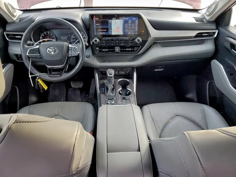 2020 TOYOTA HIGHLANDER LIMITED  