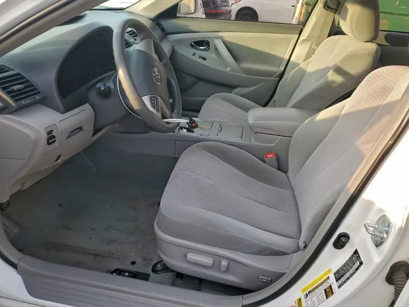 2011 TOYOTA CAMRY BASE  