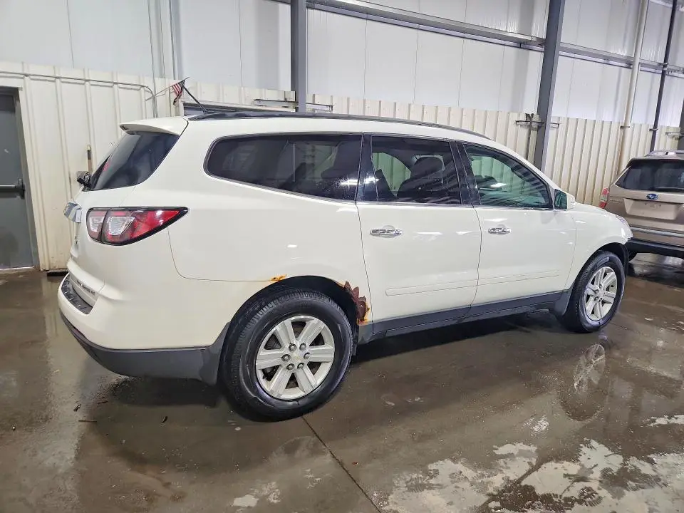 2013 CHEVROLET TRAVERSE LT  