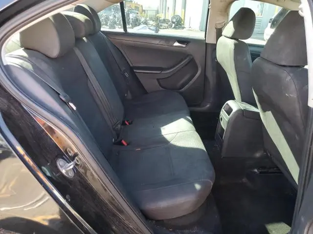 2015 VOLKSWAGEN JETTA BASE  