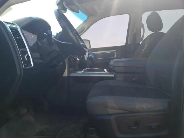 2014 RAM 1500 SLT  