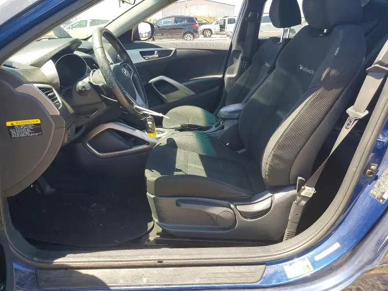 2017 HYUNDAI VELOSTER BASE  