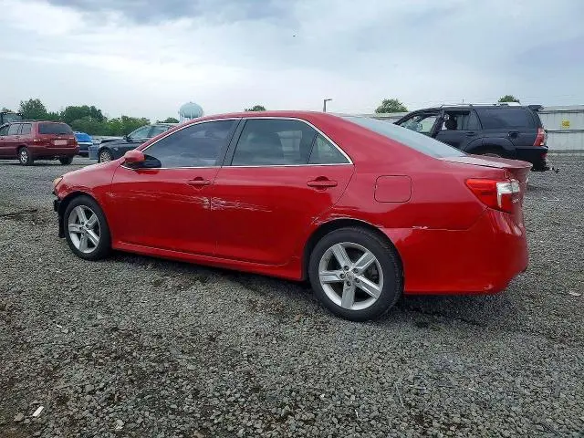 2014 TOYOTA CAMRY SE  