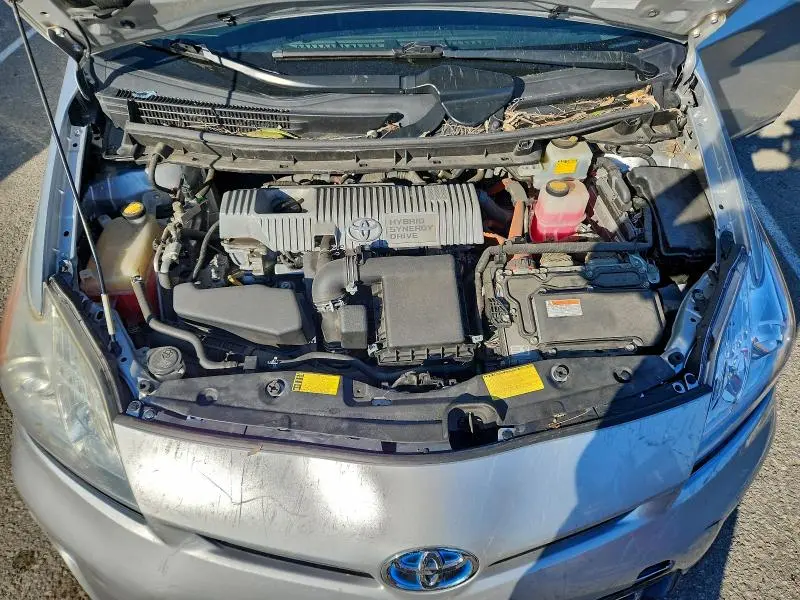2014 TOYOTA PRIUS   