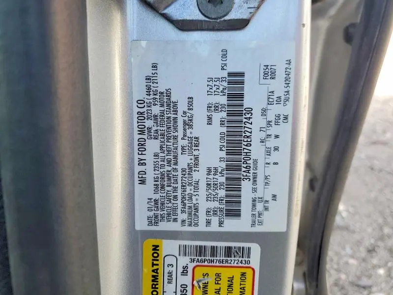 2014 FORD FUSION SE  