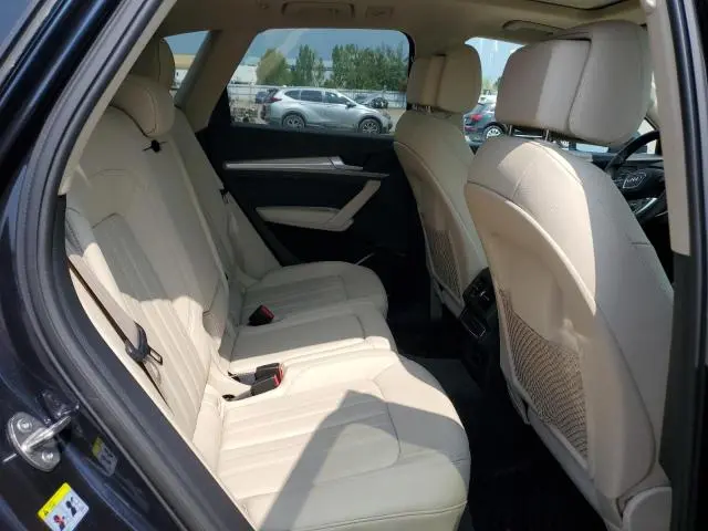 2020 AUDI Q5 PREMIUM PLUS  