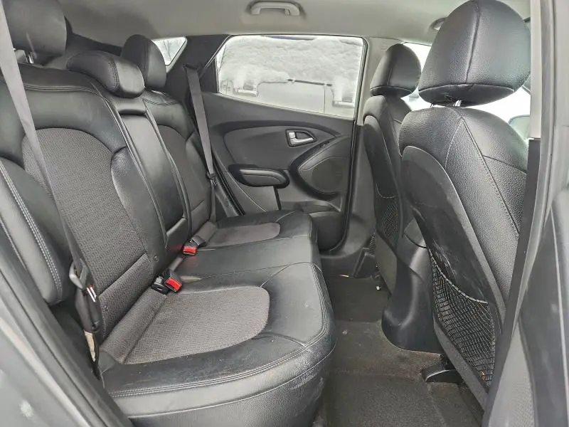 2012 HYUNDAI TUCSON GLS  