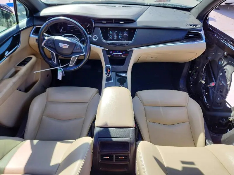 2018 CADILLAC XT5   