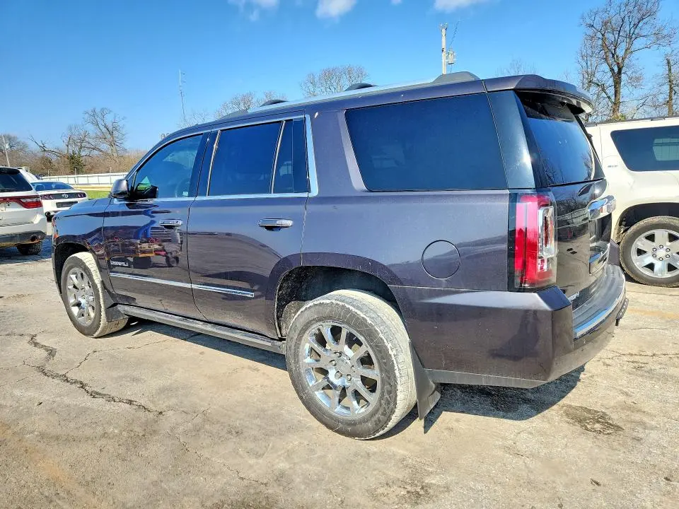 2017 GMC YUKON DENALI  