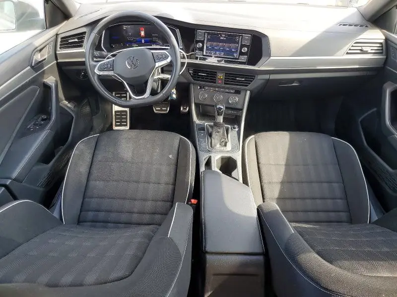 2024 VOLKSWAGEN JETTA SPORT  