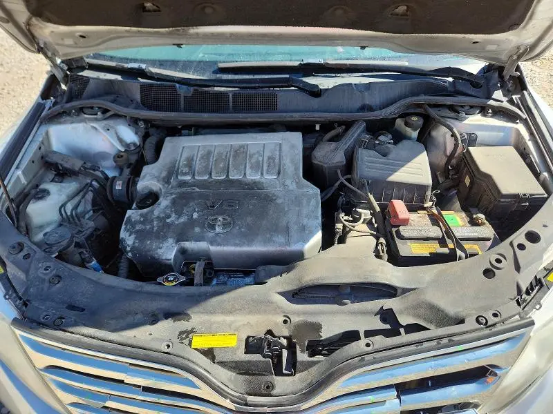 2010 TOYOTA VENZA AWD V6  