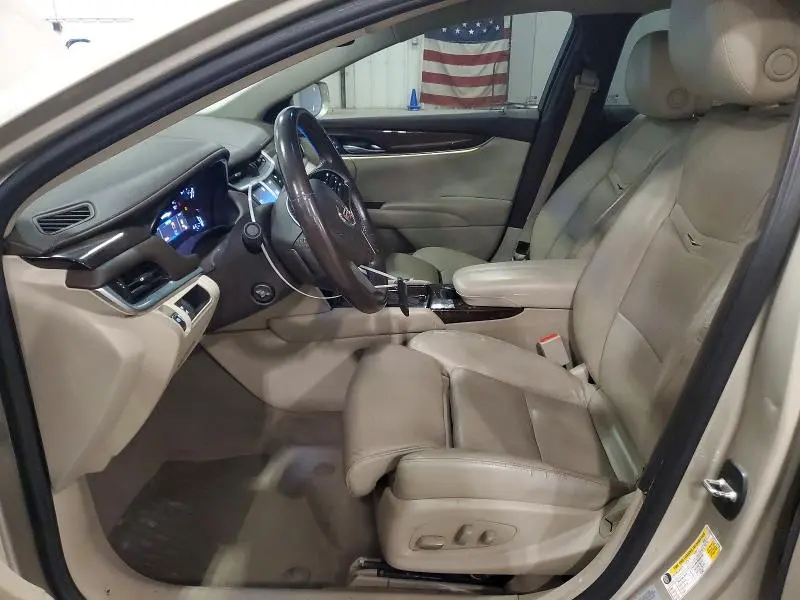 2013 CADILLAC XTS LUXURY COLLECTION  