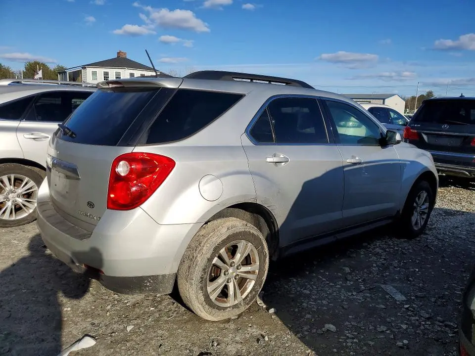 2015 CHEVROLET EQUINOX LT  