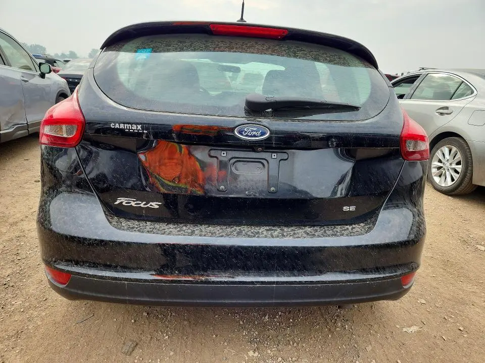 2017 FORD FOCUS SE  