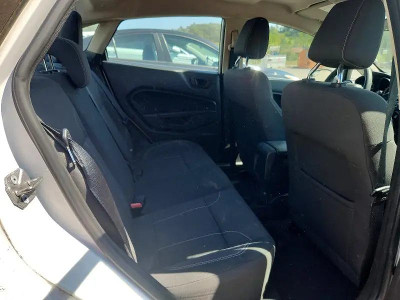 2019 FORD FIESTA SE  