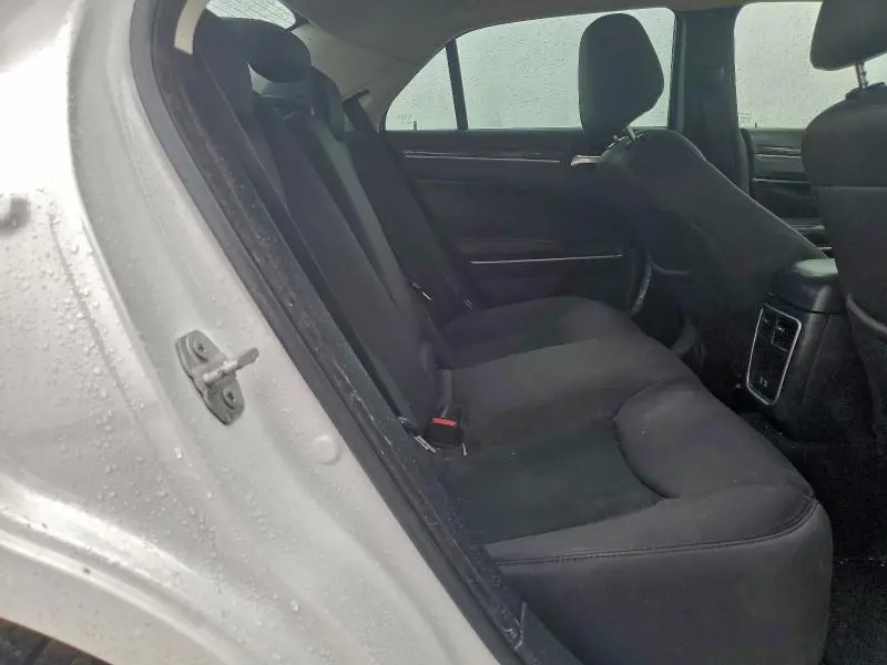 2020 CHRYSLER 300 TOURING  