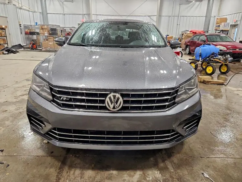 2017 VOLKSWAGEN PASSAT R-LINE  