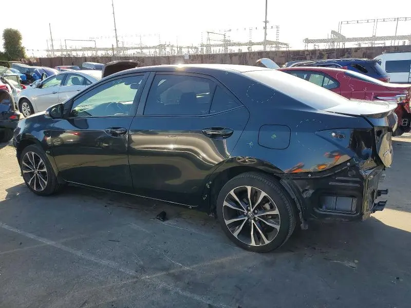 2018 TOYOTA COROLLA SE  