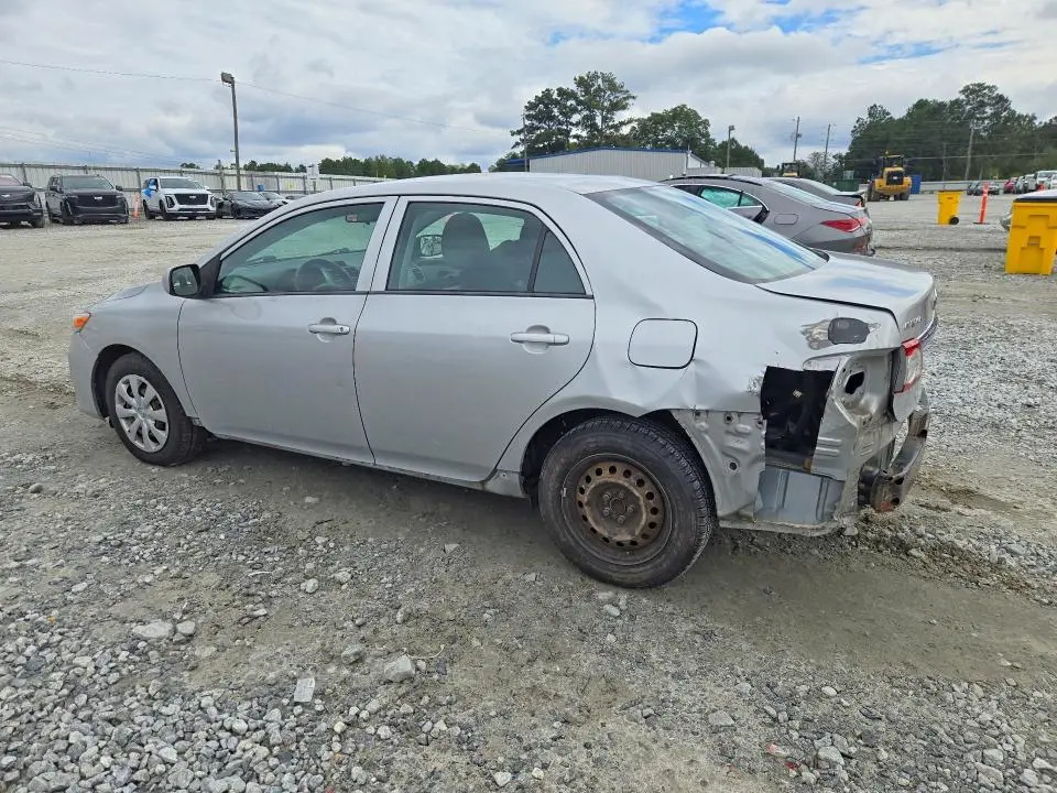 2013 TOYOTA COROLLA L  