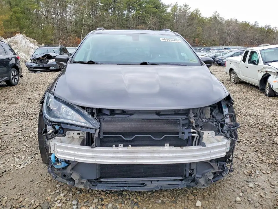 2019 CHRYSLER PACIFICA   