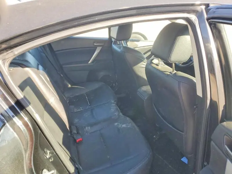 2013 MAZDA 3 S  