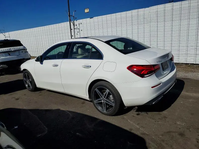 2020 MERCEDES-BENZ A 220  